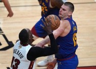 满冠体育手机版-奥斯塔瑞队在比赛中展现团队合作