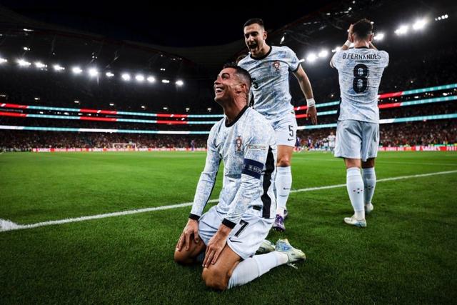 欧国联淘汰赛开战，劲敌对决激情四射的简单介绍